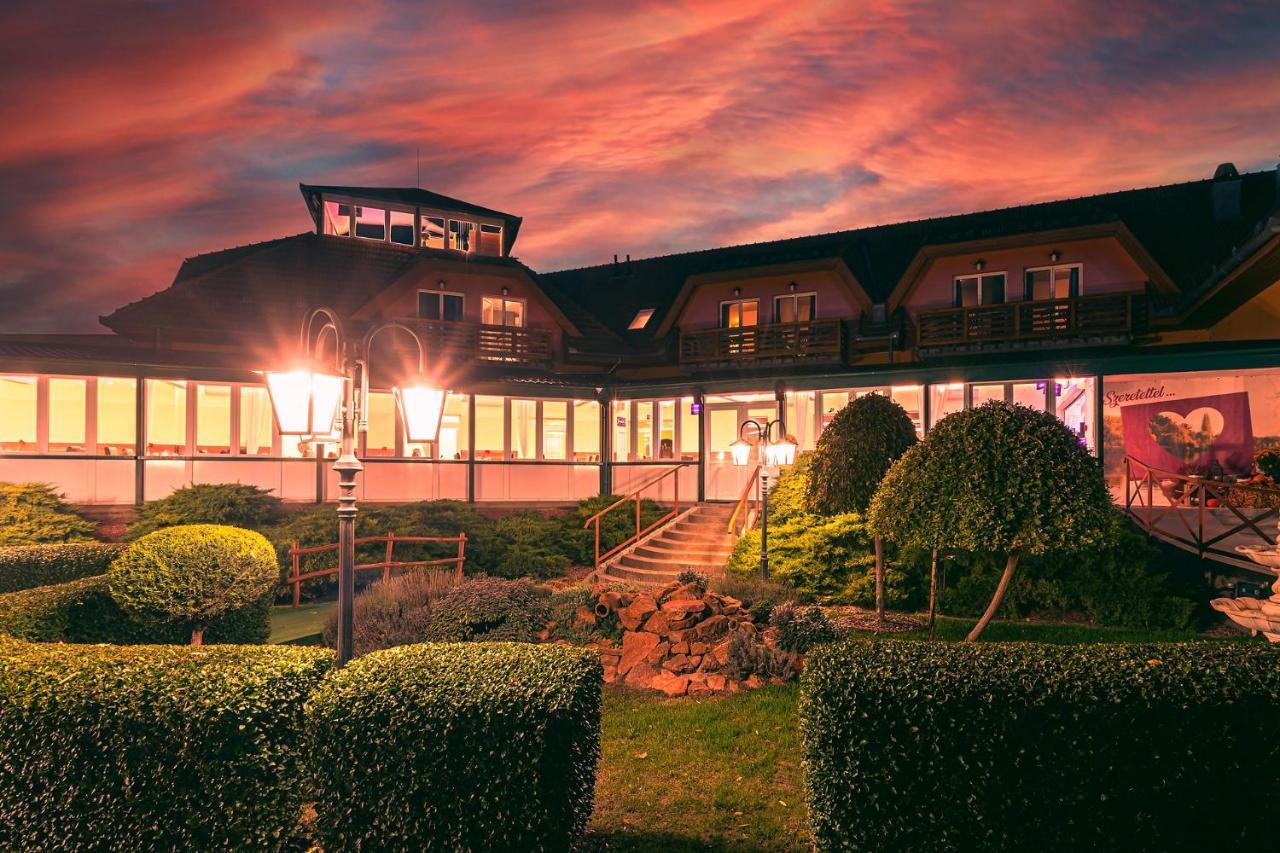 Martoni Resort & Restaurant Szigetszentmárton Zewnętrze zdjęcie