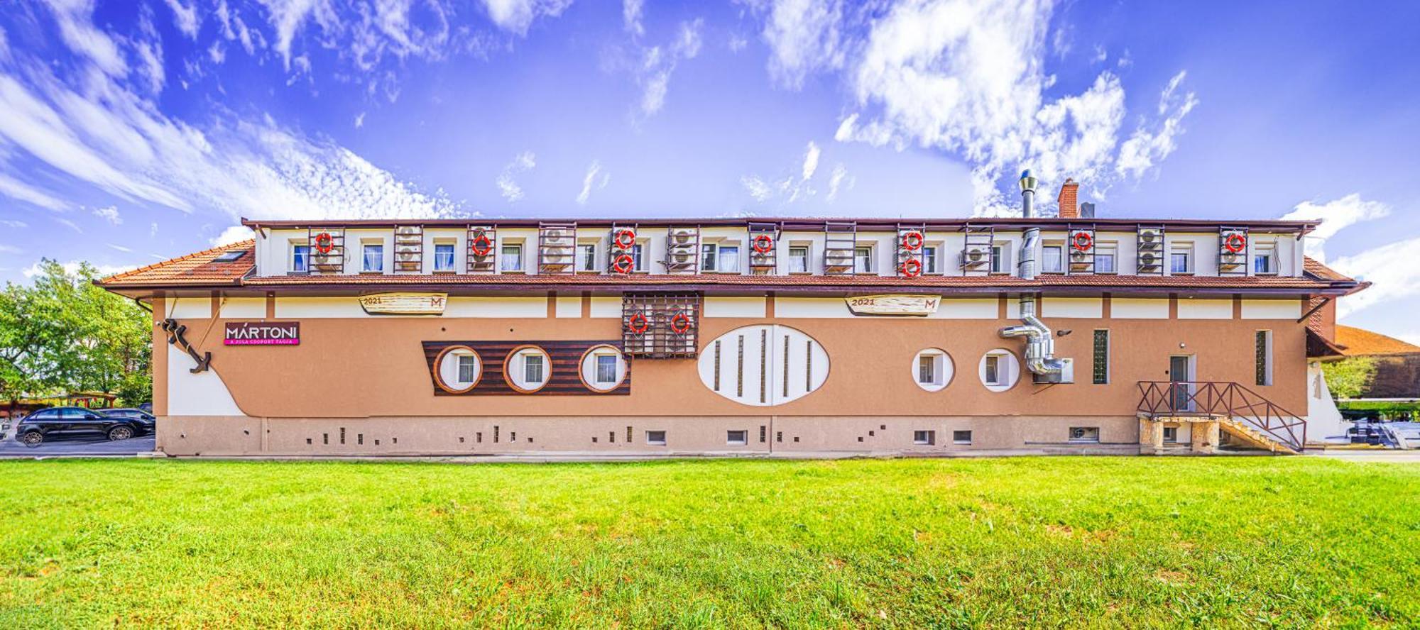 Martoni Resort & Restaurant Szigetszentmárton Zewnętrze zdjęcie